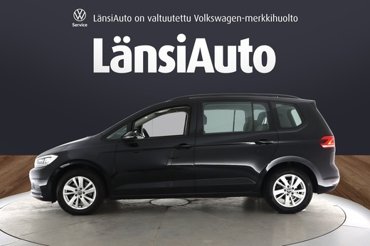 Volkswagen Touran vaihtoauto