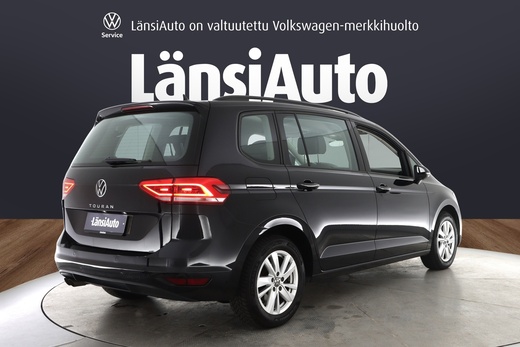 Volkswagen Touran vaihtoauto