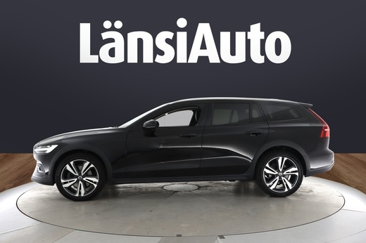 Volvo V60 Cross Country vaihtoauto