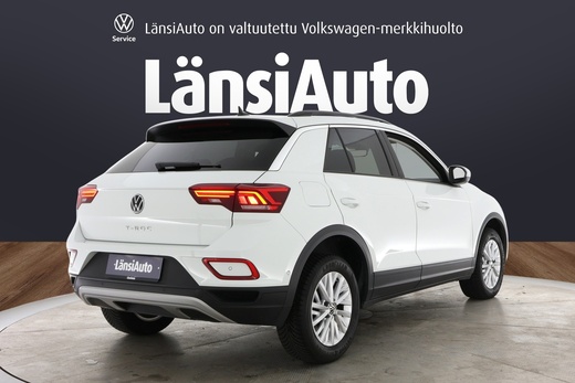 Volkswagen T-Roc vaihtoauto