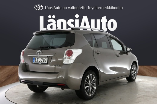 Toyota Verso vaihtoauto