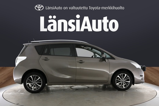 Toyota Verso vaihtoauto