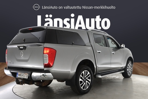 Nissan Navara vaihtoauto