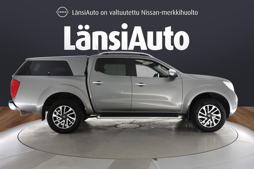 Nissan Navara vaihtoauto