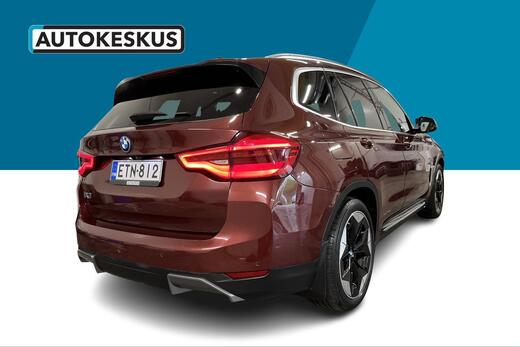 BMW iX3 vaihtoauto