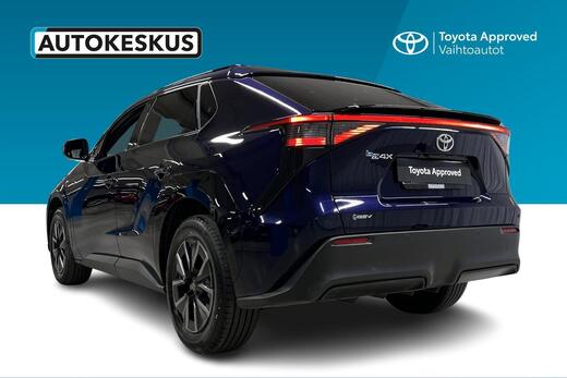 Toyota bZ4X vaihtoauto