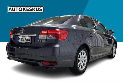 Toyota Avensis vaihtoauto