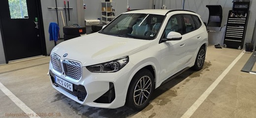 BMW iX1 vaihtoauto