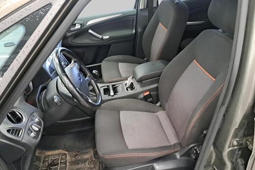 Ford Galaxy vaihtoauto