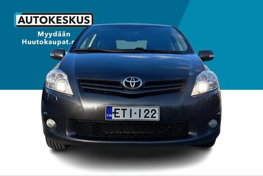 Toyota Auris vaihtoauto