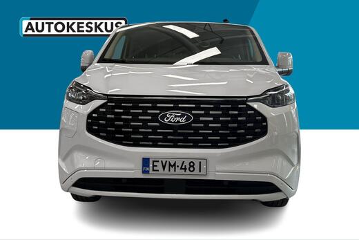 Ford Tourneo Custom vaihtoauto