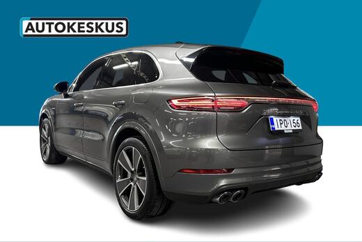 Porsche Cayenne vaihtoauto