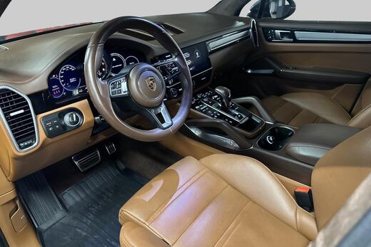 Porsche Cayenne vaihtoauto