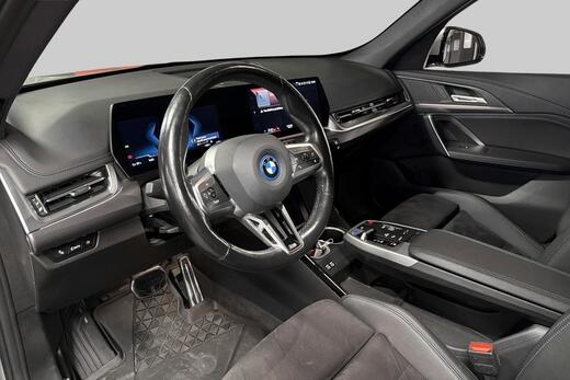 BMW iX1 vaihtoauto