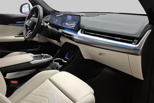 BMW iX1 vaihtoauto