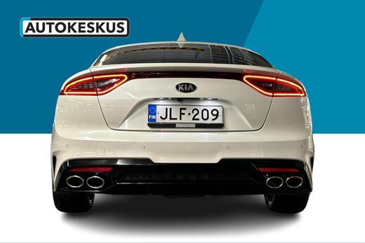 Kia Stinger vaihtoauto