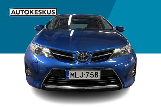 Toyota Auris vaihtoauto
