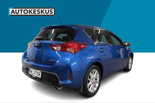 Toyota Auris vaihtoauto