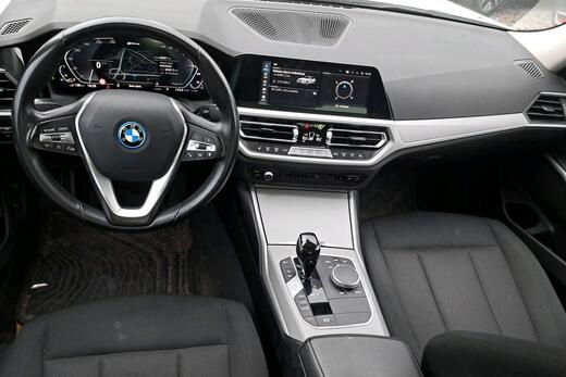 BMW 3-sarja vaihtoauto