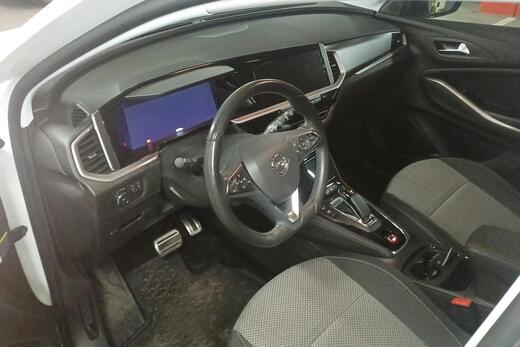 Opel Grandland vaihtoauto