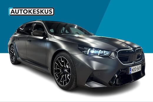BMW M5 vaihtoauto