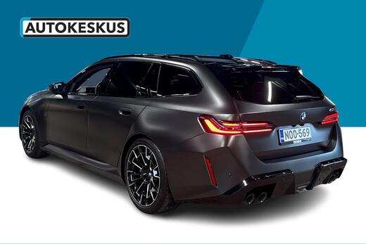 BMW M5 vaihtoauto