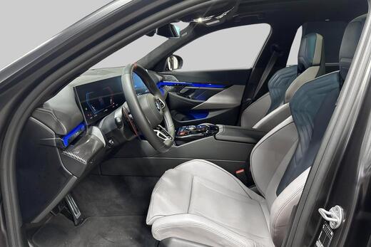 BMW M5 vaihtoauto