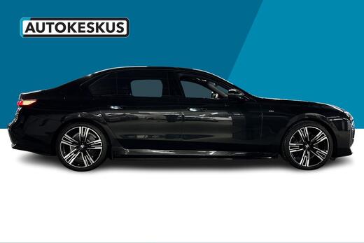 BMW i7 vaihtoauto