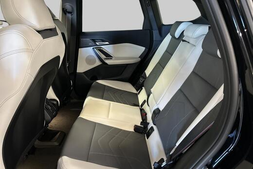 BMW iX1 vaihtoauto