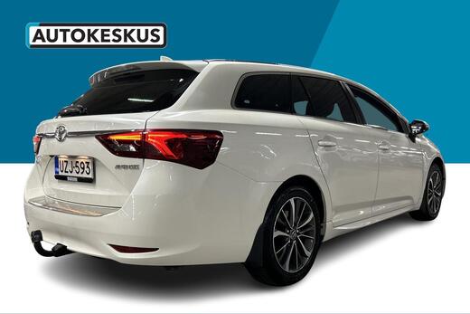 Toyota Avensis vaihtoauto