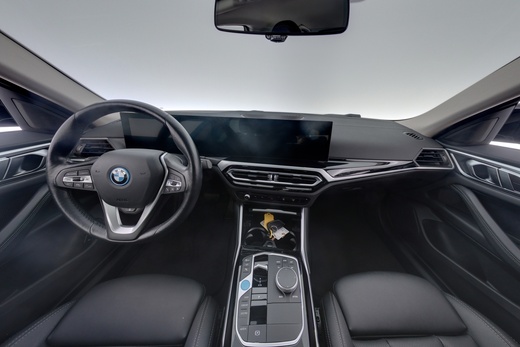 BMW i4 vaihtoauto