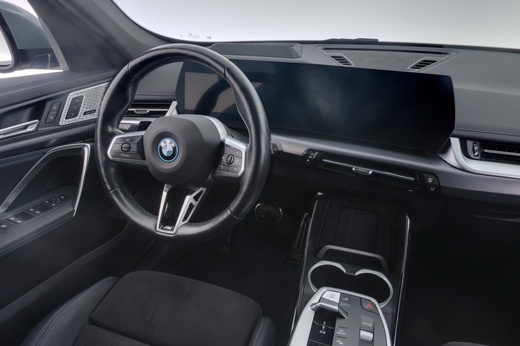BMW iX1 vaihtoauto