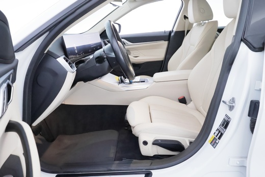 BMW i4 vaihtoauto