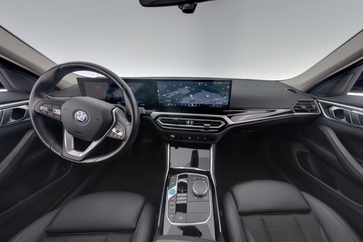 BMW i4 vaihtoauto