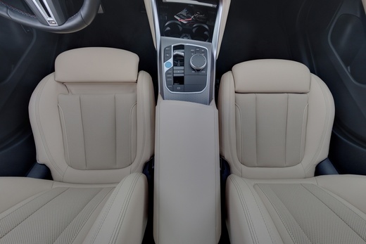 BMW i4 vaihtoauto