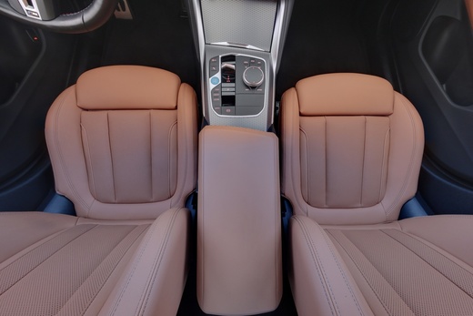 BMW i4 vaihtoauto