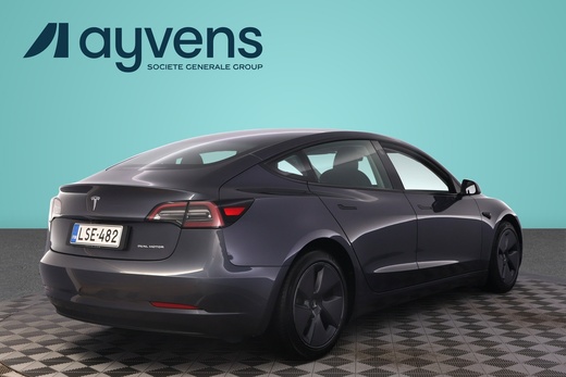 Tesla Model 3 vaihtoauto