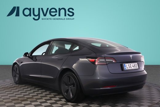 Tesla Model 3 vaihtoauto