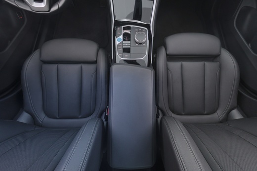 BMW i4 vaihtoauto