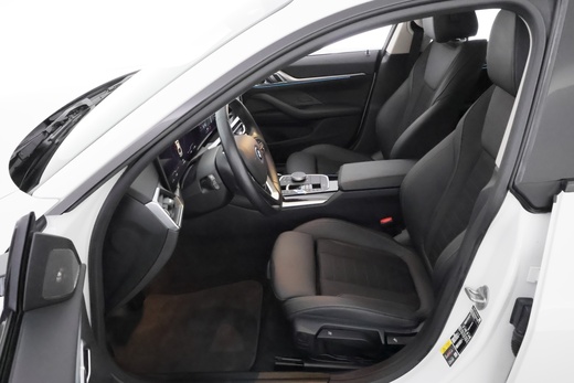BMW i4 vaihtoauto