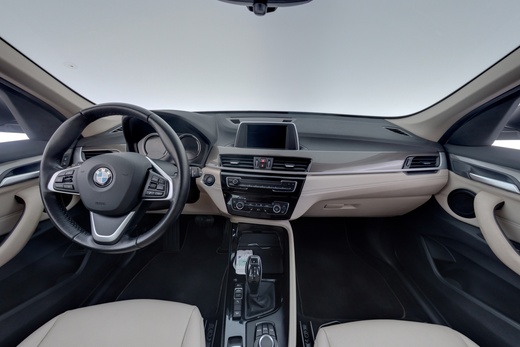 BMW X1 vaihtoauto