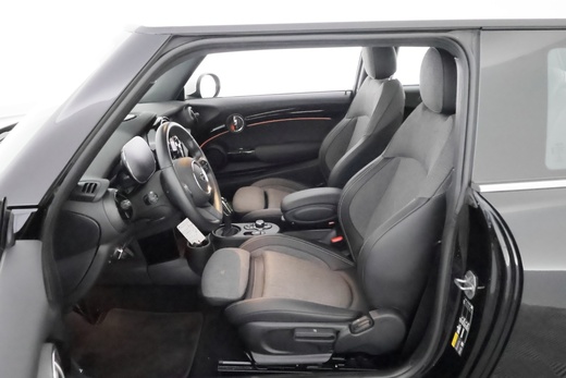 Mini Hatchback vaihtoauto