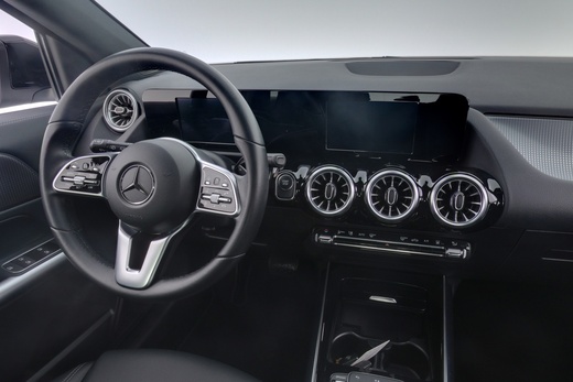 Mercedes-Benz EQA vaihtoauto