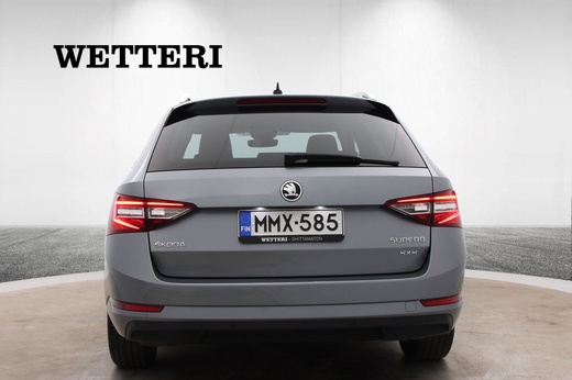 Skoda Superb vaihtoauto