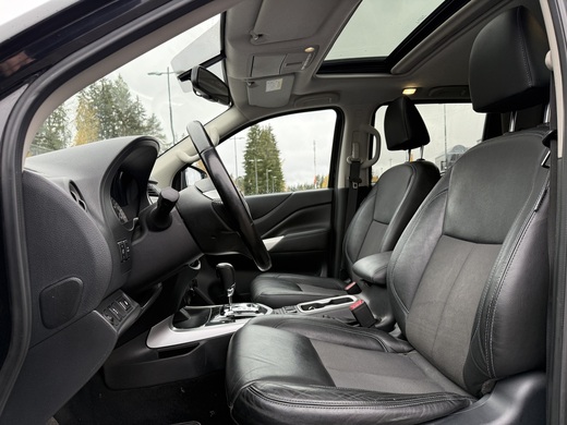 Nissan Navara vaihtoauto