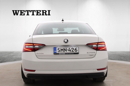 Skoda Superb vaihtoauto