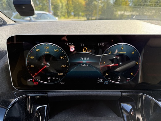 Mercedes-Benz GLA vaihtoauto