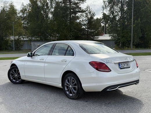 Mercedes-Benz C vaihtoauto