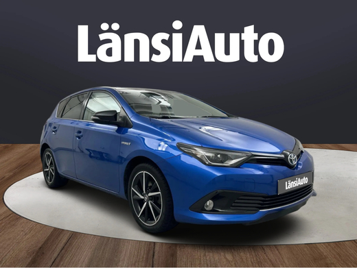 Toyota Auris vaihtoauto