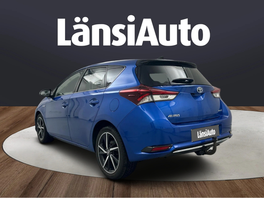 Toyota Auris vaihtoauto